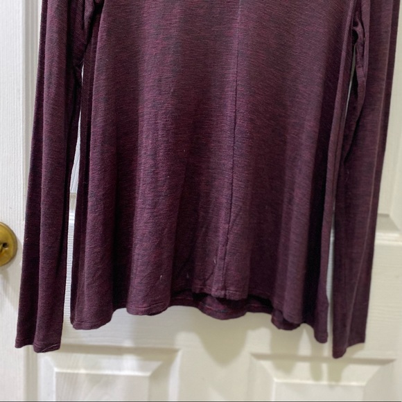 AE Soft and Sexy Keyhole Long Sleeve Top - Picture 6 of 11